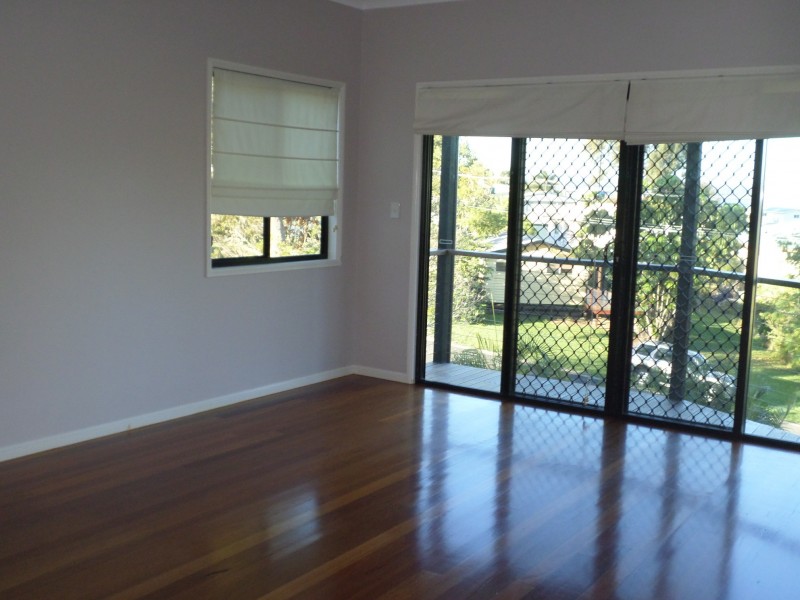 15 MAWARRA STREET, Macleay Island QLD 4184