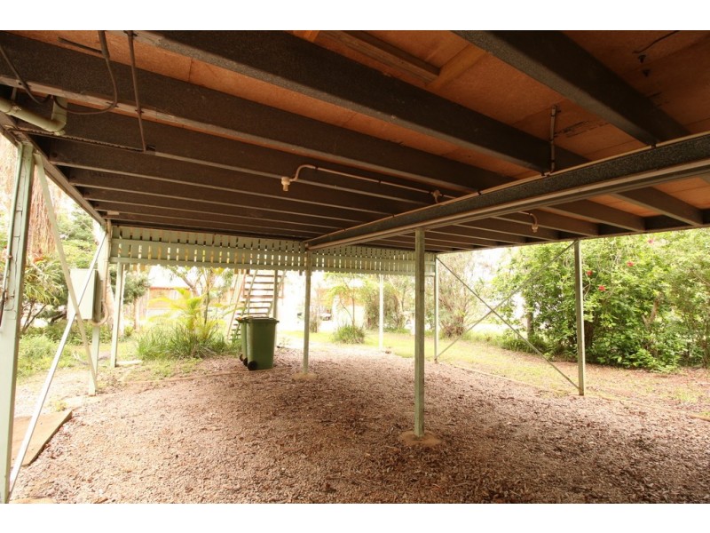 38 BLUE BAY CRESCENT, Macleay Island QLD 4184