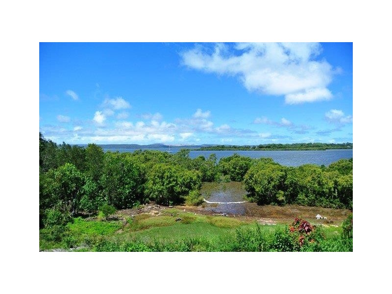 10 KILTO LANE, Macleay Island QLD 4184