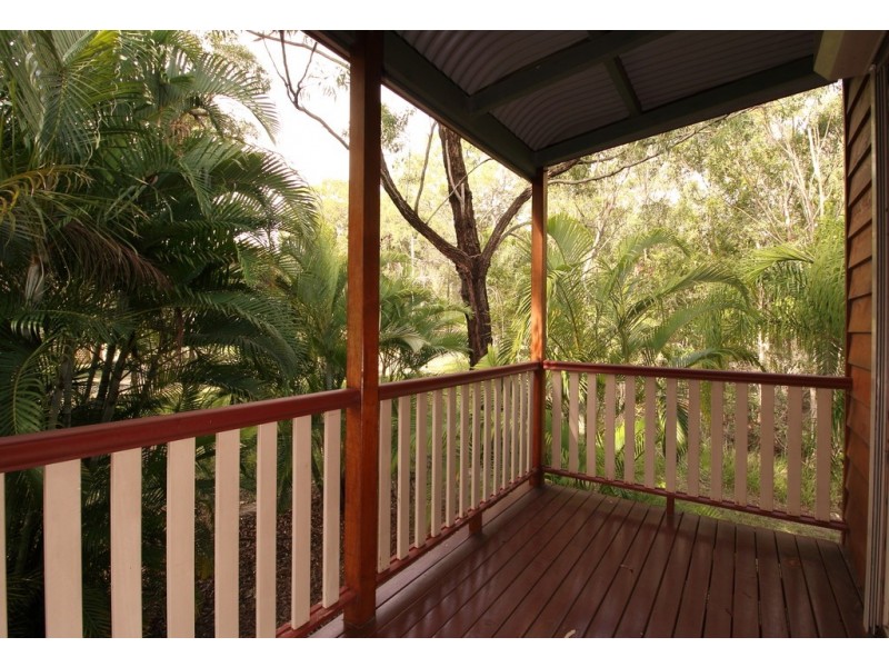 8 KALARA STREET, Macleay Island QLD 4184