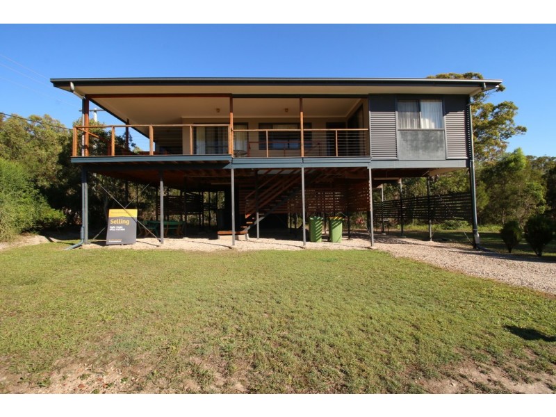 19 OOMOOL STREET, Macleay Island QLD 4184