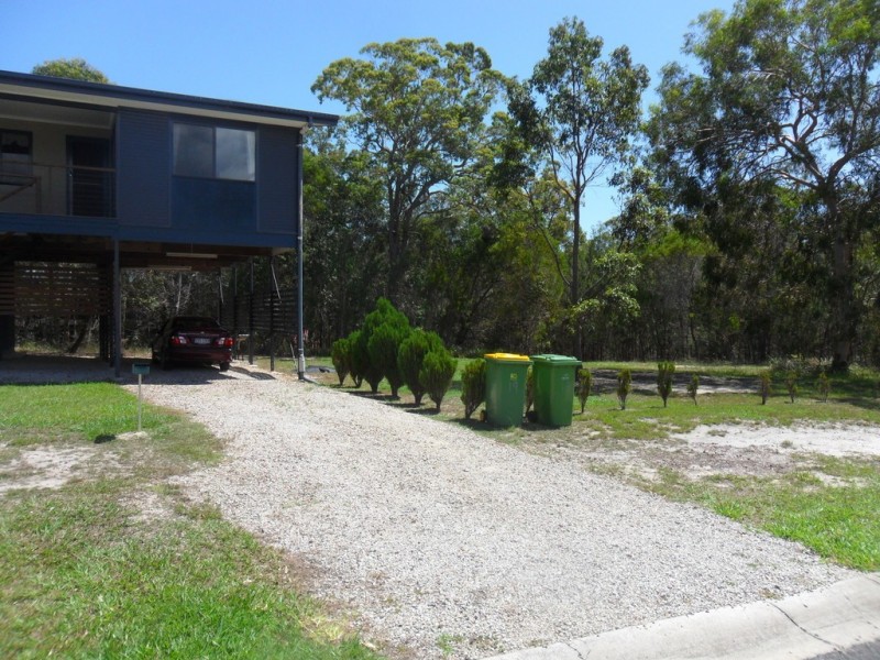 19 OOMOOL STREET, Macleay Island QLD 4184