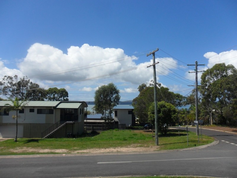 19 OOMOOL STREET, Macleay Island QLD 4184