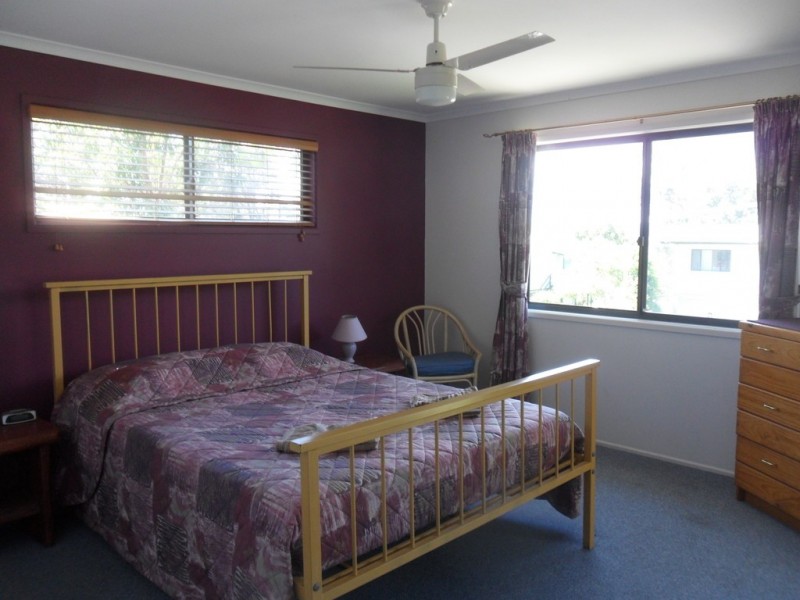 19 OOMOOL STREET, Macleay Island QLD 4184