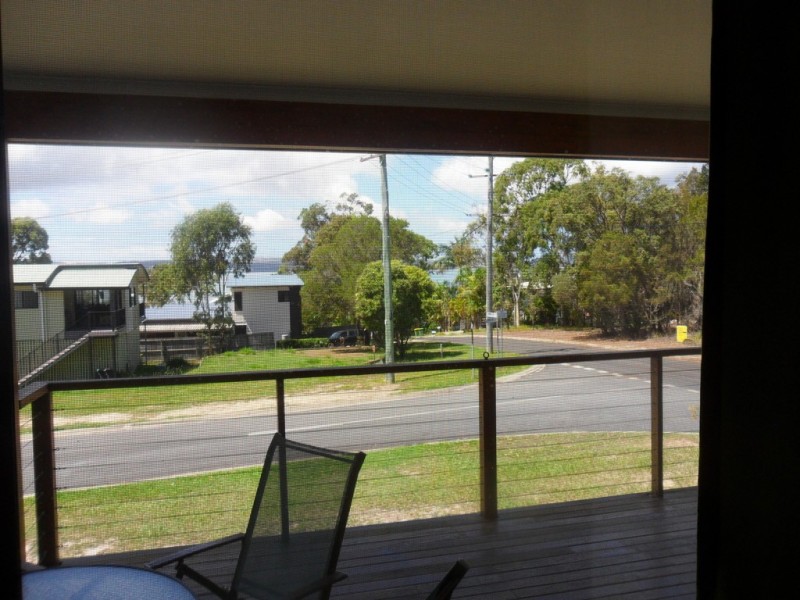 19 OOMOOL STREET, Macleay Island QLD 4184