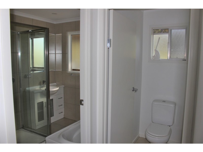 31 ASHTON STREET, Macleay Island QLD 4184