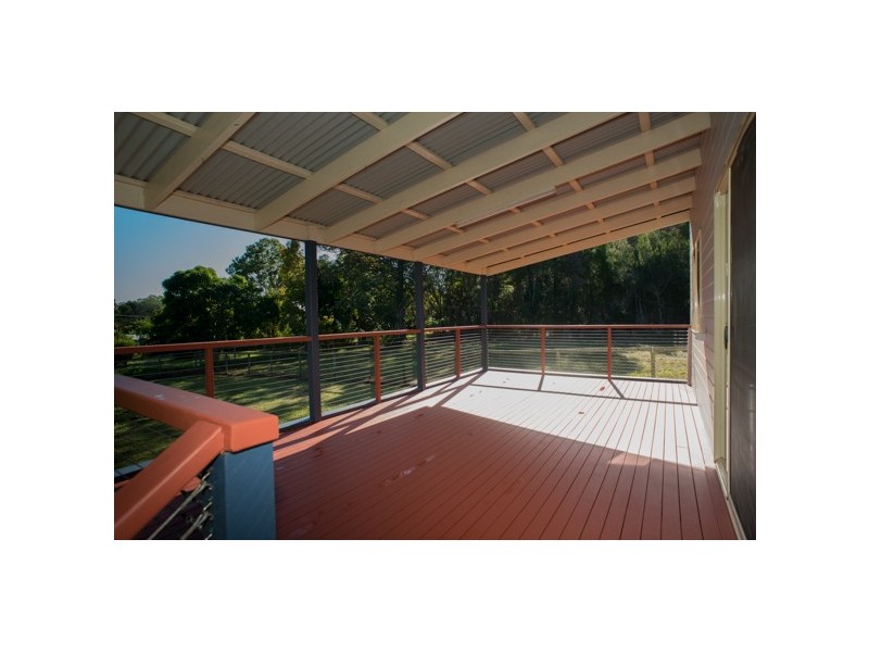 13 Pelican, Macleay Island QLD 4184