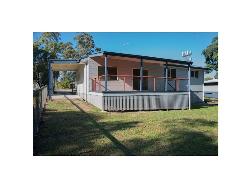 13 Pelican, Macleay Island QLD 4184