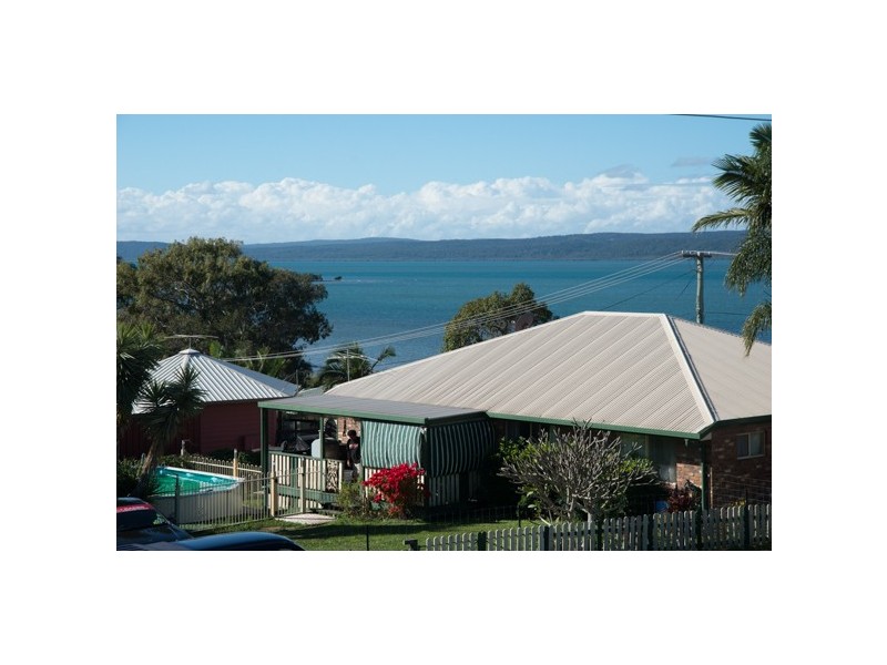 46 BARRAMUNDI STREET, Macleay Island QLD 4184