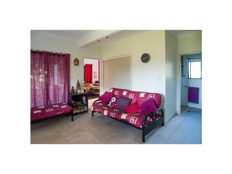 46 BARRAMUNDI STREET, Macleay Island QLD 4184