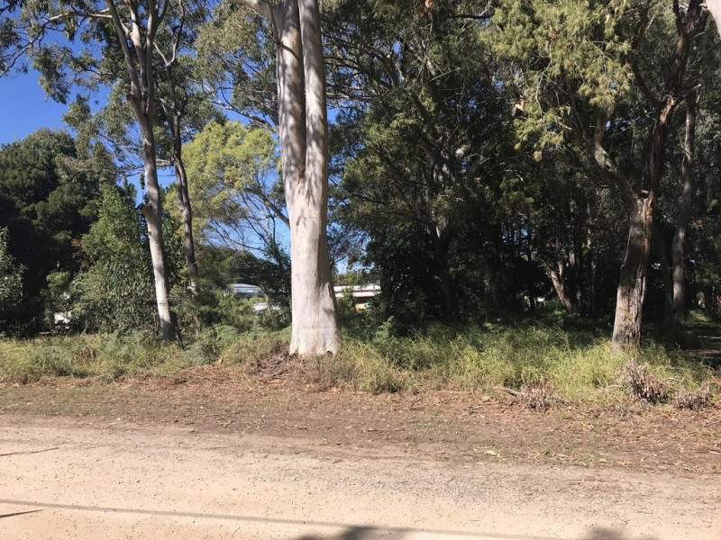 10 ORION STREET, Macleay Island QLD 4184