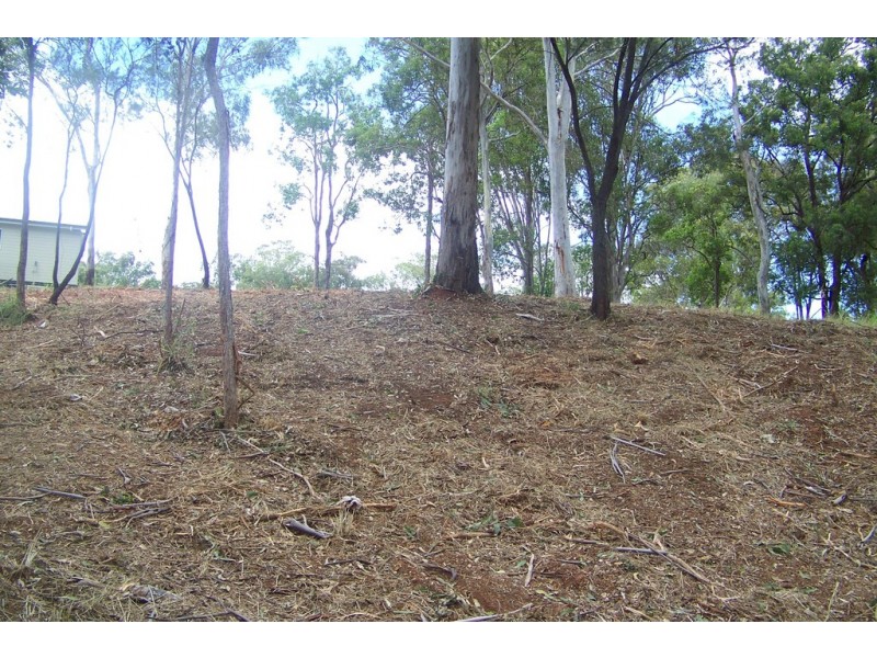 153 LUCAS DR, Lamb Island QLD 4184