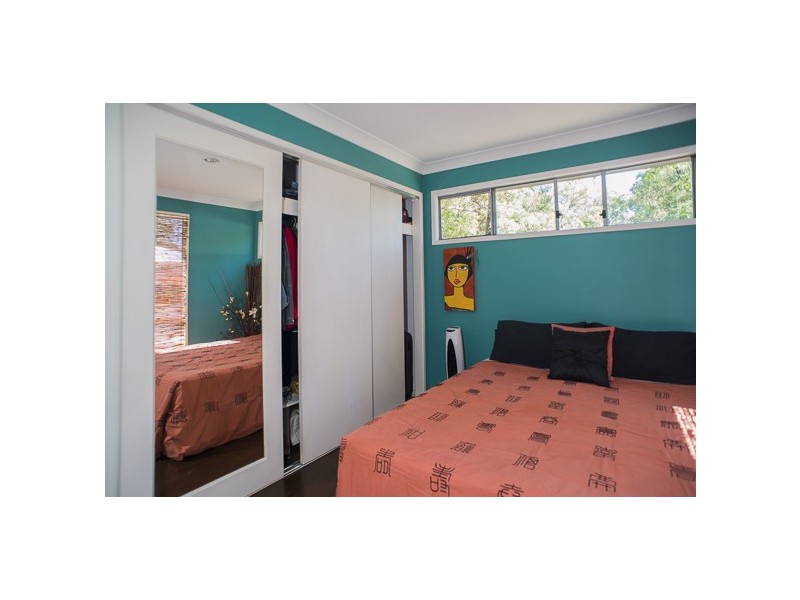10 Udara Street, Macleay Island QLD 4184