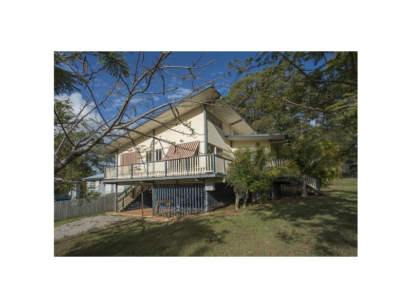 5 Daku, Macleay Island QLD 4184