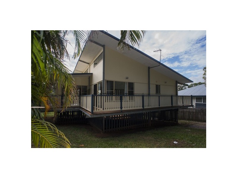 5 Daku, Macleay Island QLD 4184
