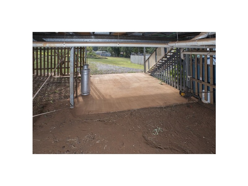 5 Daku, Macleay Island QLD 4184
