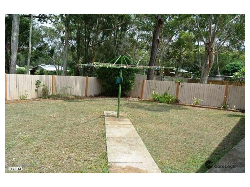 10 Dalpura Street, Macleay Island QLD 4184