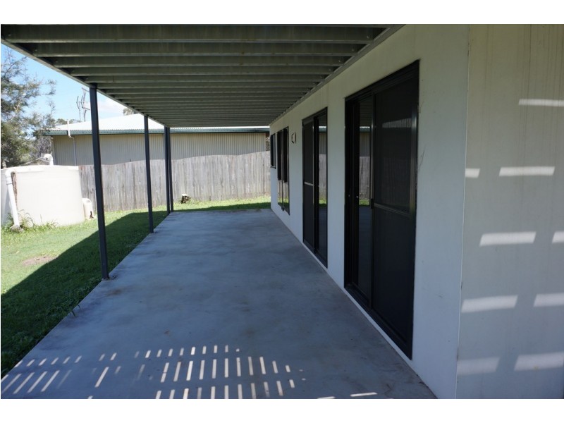 20 Kooberry, Macleay Island QLD 4184