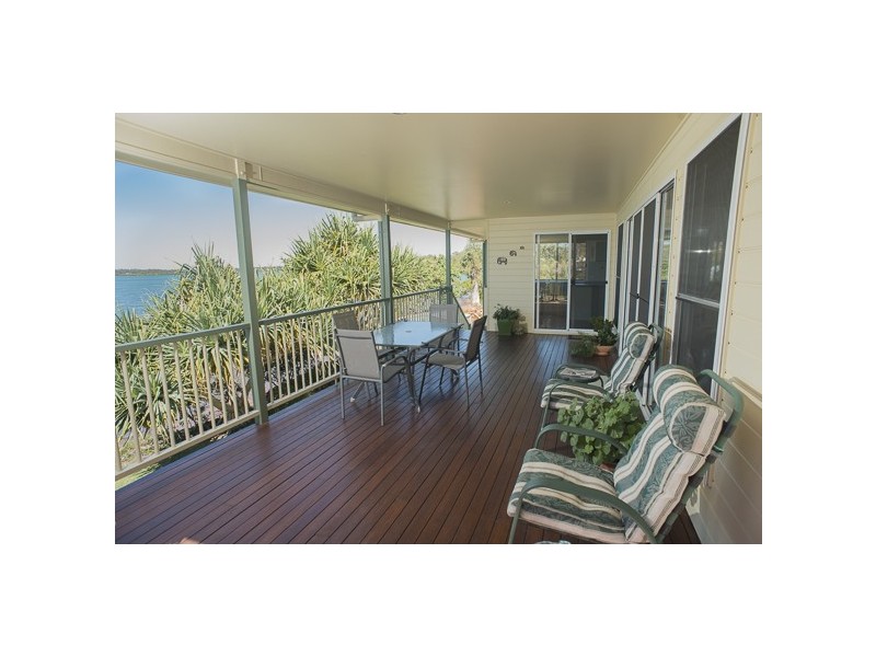 16 Coorong, Macleay Island QLD 4184