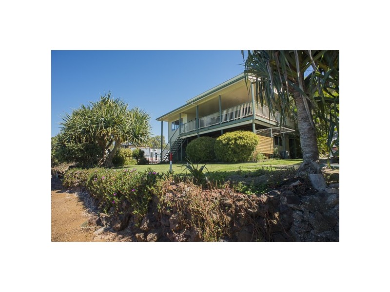 16 Coorong, Macleay Island QLD 4184