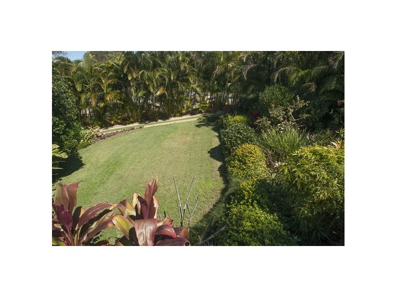 16 Coorong, Macleay Island QLD 4184