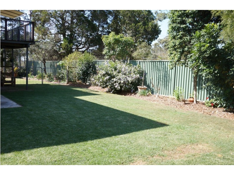 56 Gordon Rd, Macleay Island QLD 4184