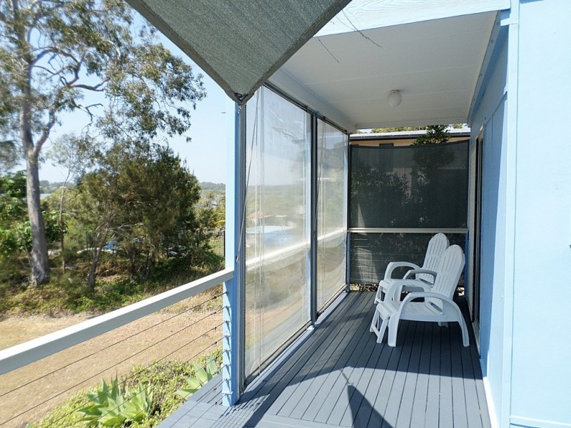 37 JAN STREET, Macleay Island QLD 4184