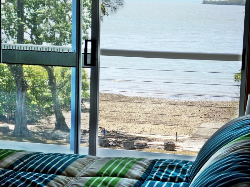 37 JAN STREET, Macleay Island QLD 4184