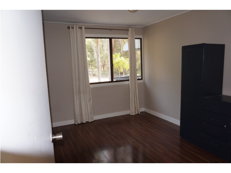 3 Garnet Street, Macleay Island QLD 4184