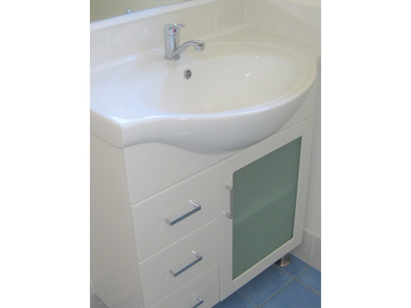 4 Noogie Street, Macleay Island QLD 4184