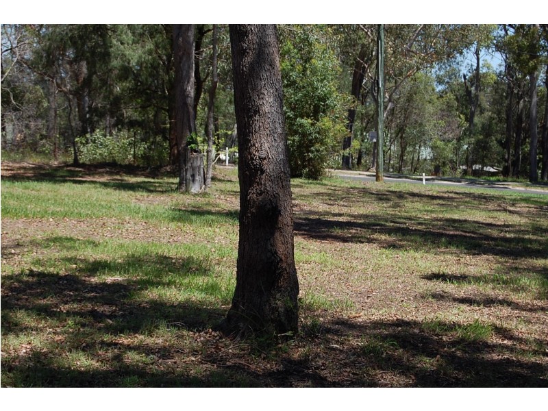 222 KATE STREET, Macleay Island QLD 4184