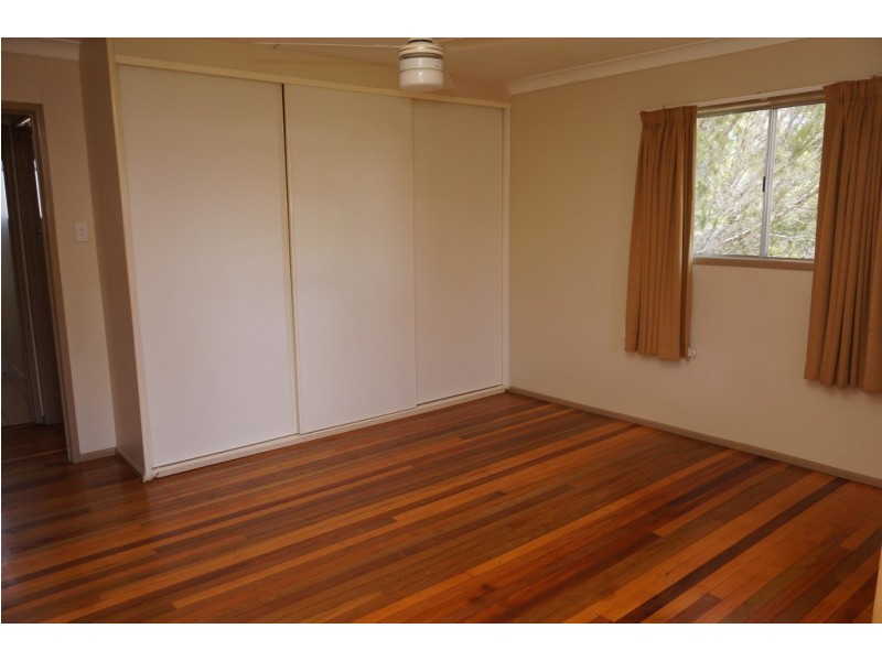 21 Hastings Terrace, Macleay Island QLD 4184