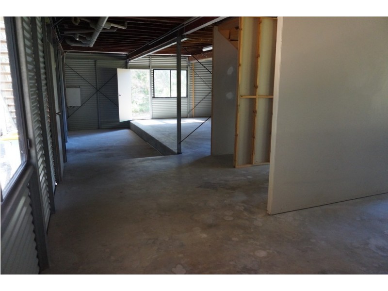 21 Hastings Terrace, Macleay Island QLD 4184