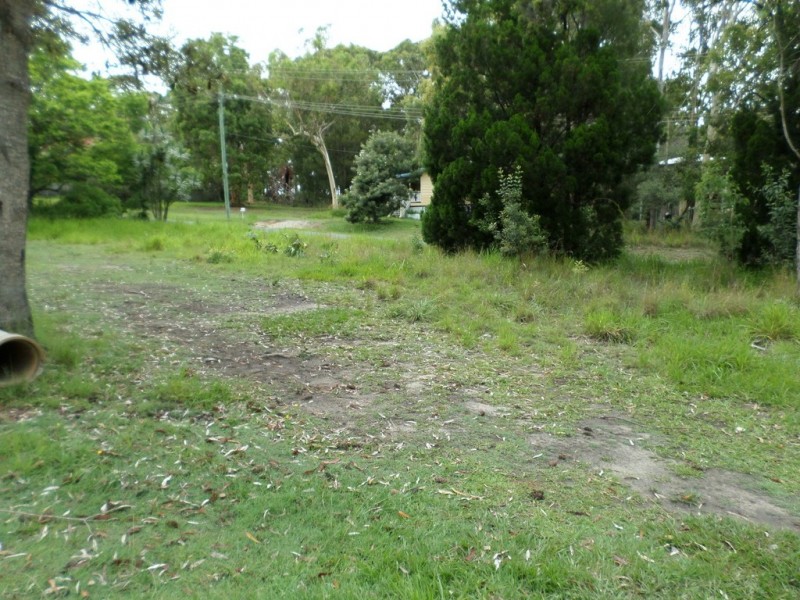 1 BARRAMUNDI STREET, Macleay Island QLD 4184