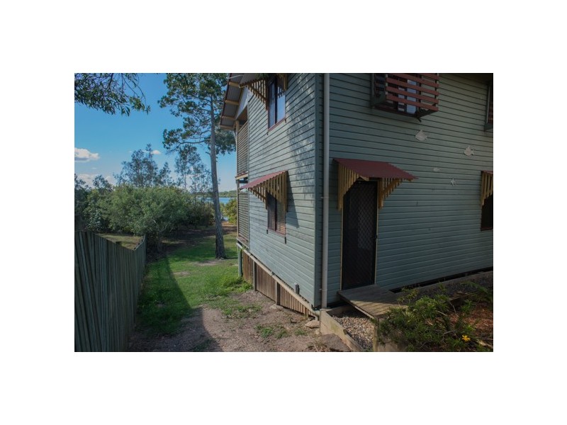 35 JAN STREET, Macleay Island QLD 4184