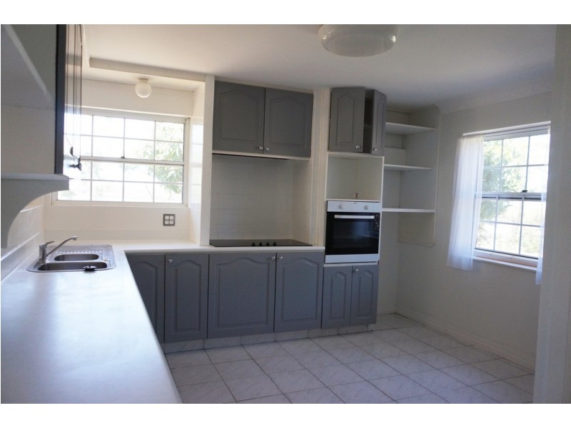 44 Timothy Street, Macleay Island QLD 4184