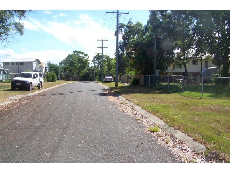 35 CREST HAVEN, Lamb Island QLD 4184