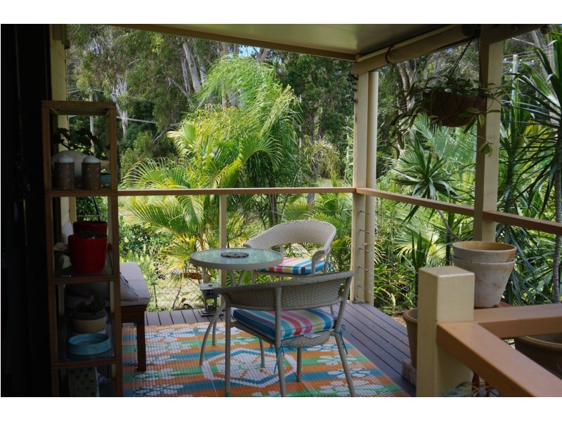 17 Coffea Street, Macleay Island QLD 4184