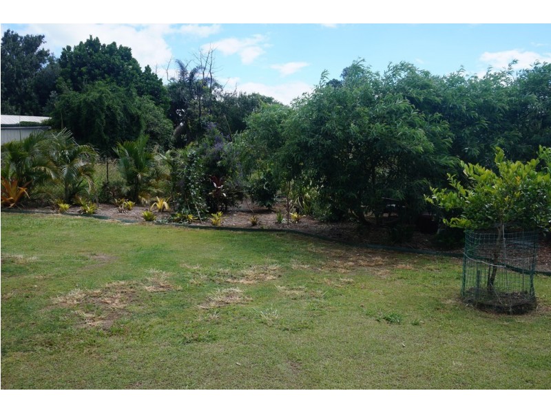 17 Coffea Street, Macleay Island QLD 4184