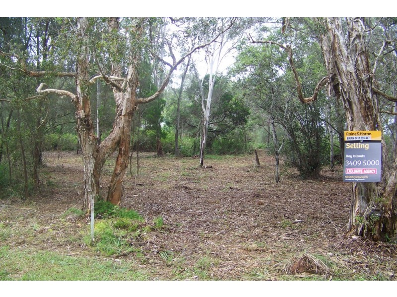 9 GOODSELL CRES, Lamb Island QLD 4184