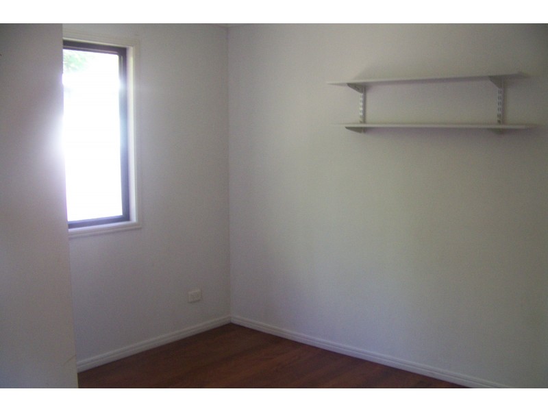 53 LUCAS DR, Lamb Island QLD 4184