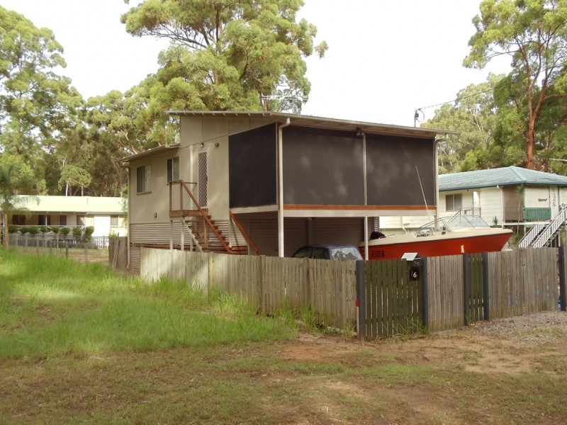 6 Brolga St, Macleay Island QLD 4184