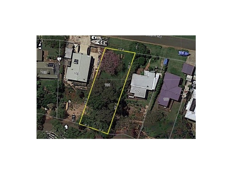 104 Western Road, Macleay Island QLD 4184