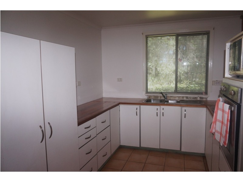 22 Nugent, Macleay Island QLD 4184