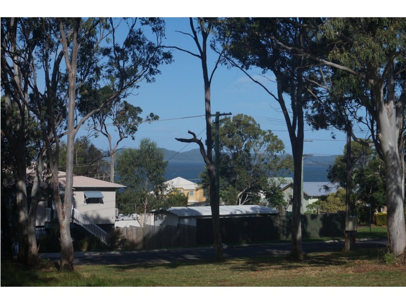 5 Alkira Street, Macleay Island QLD 4184