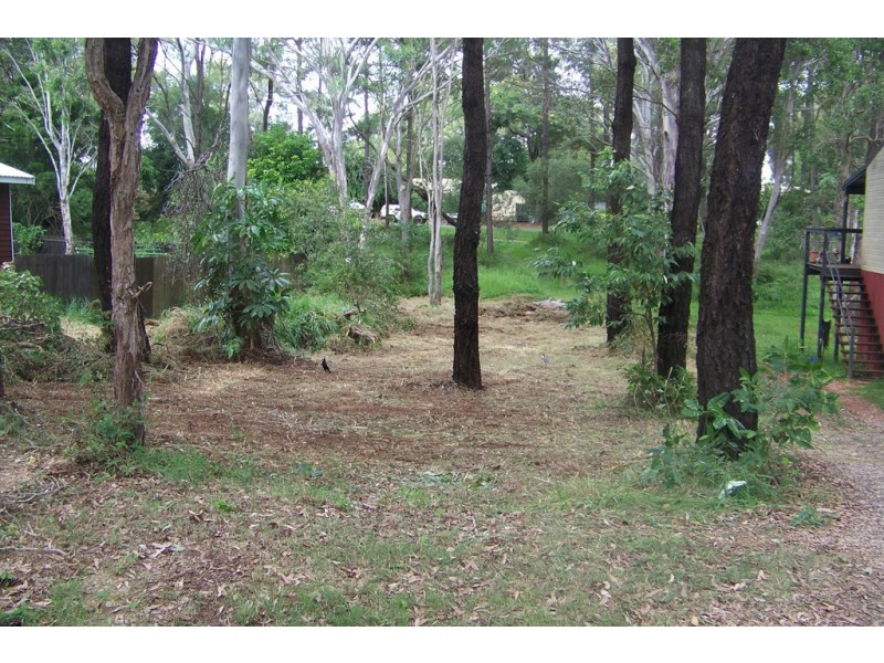 12 NECTAR STREET, Lamb Island QLD 4184