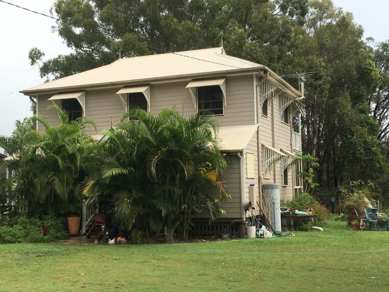 68 CHARLES TERRACE, Macleay Island QLD 4184