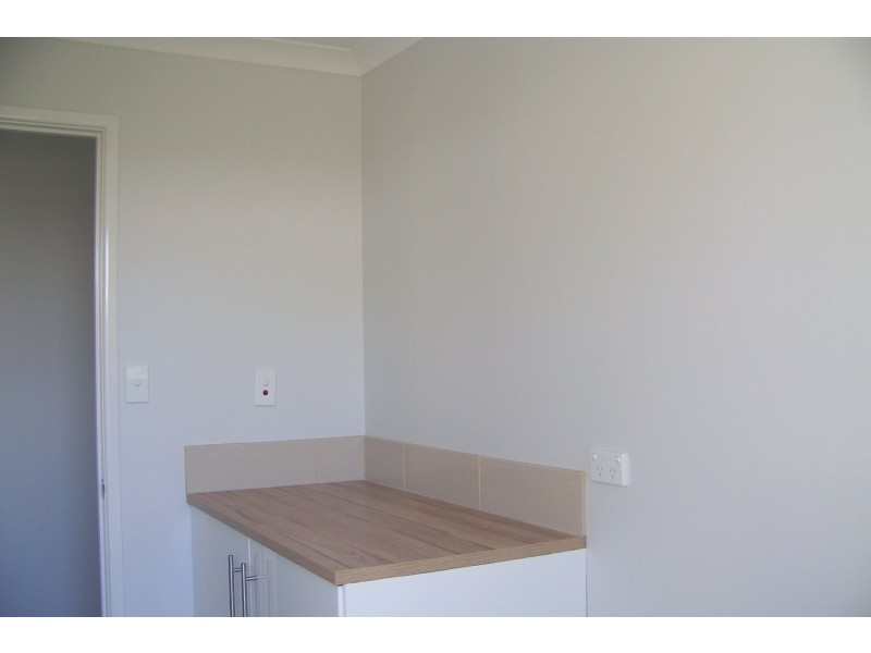 26 CREST HAVEN, Lamb Island QLD 4184