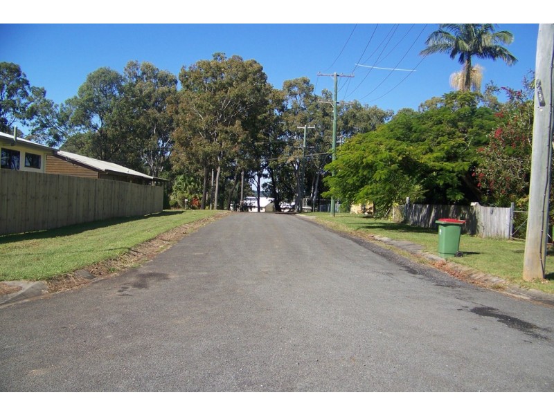 26 CREST HAVEN, Lamb Island QLD 4184