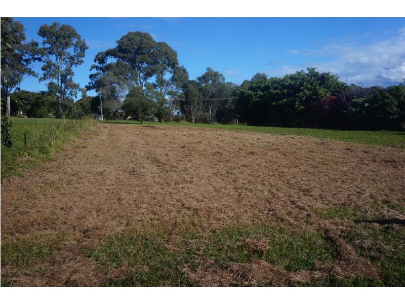 20 Frenchem St, Macleay Island QLD 4184